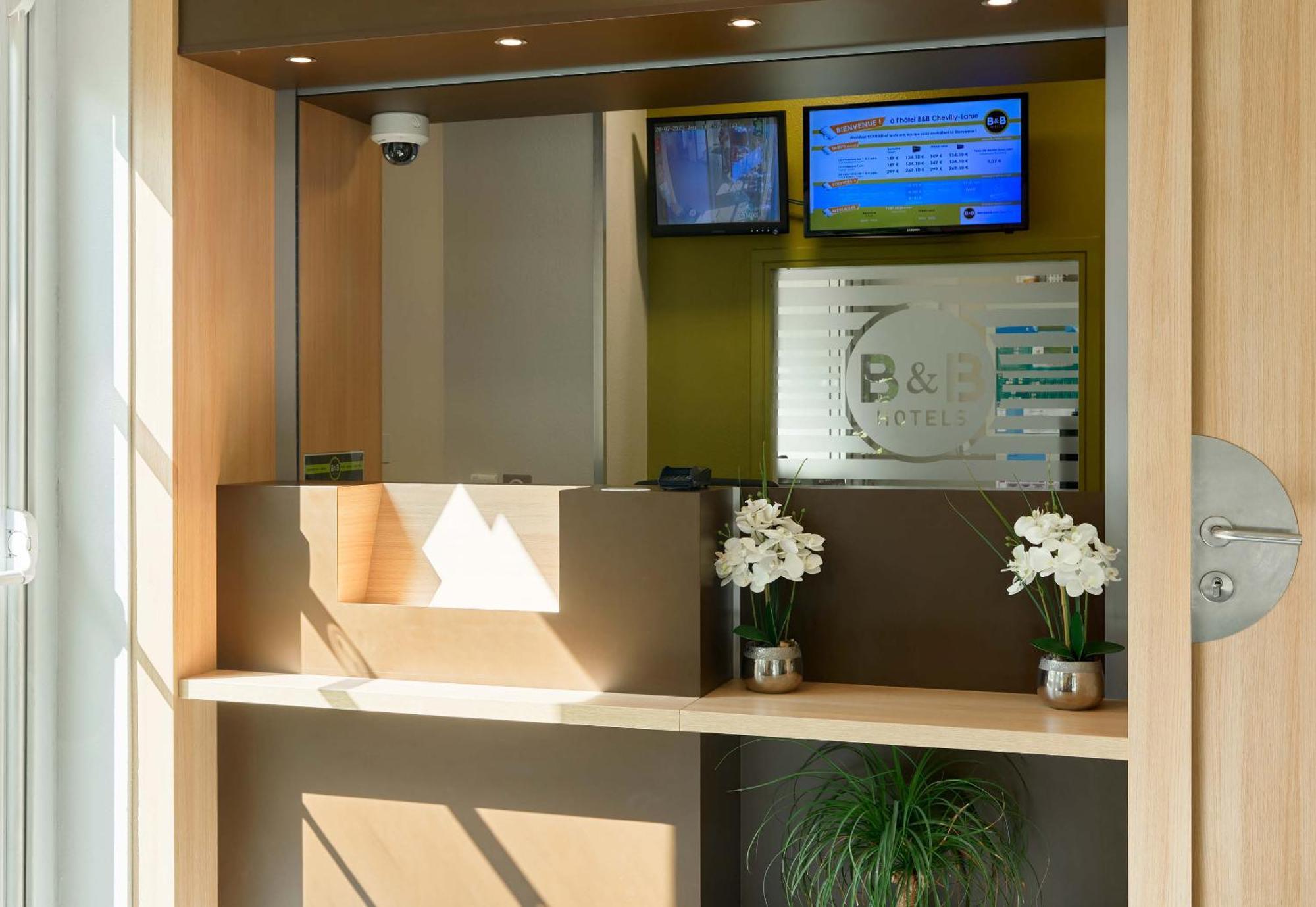 B&B Hotel Orly Chevilly Marche International Buitenkant foto