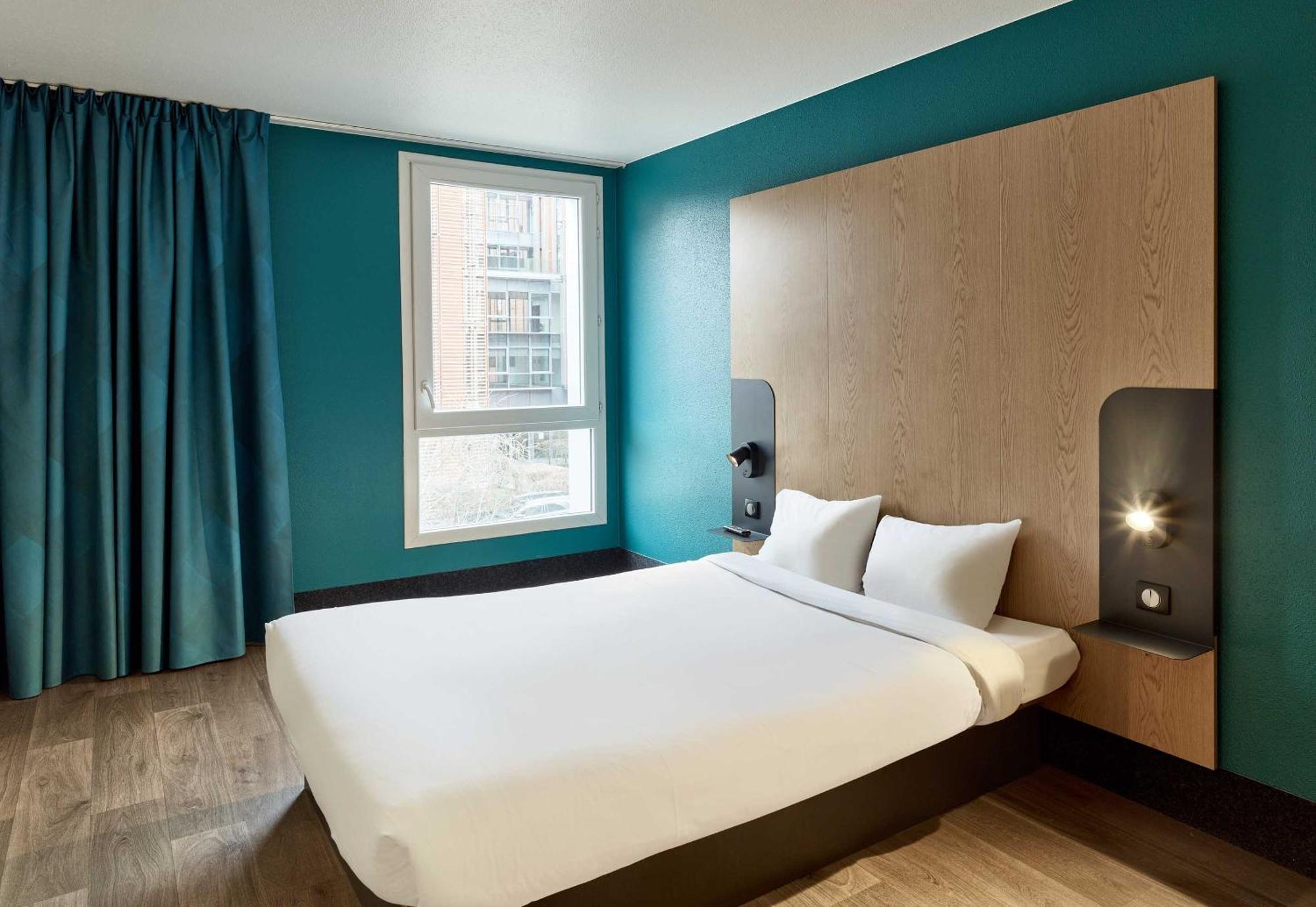 B&B Hotel Orly Chevilly Marche International Buitenkant foto