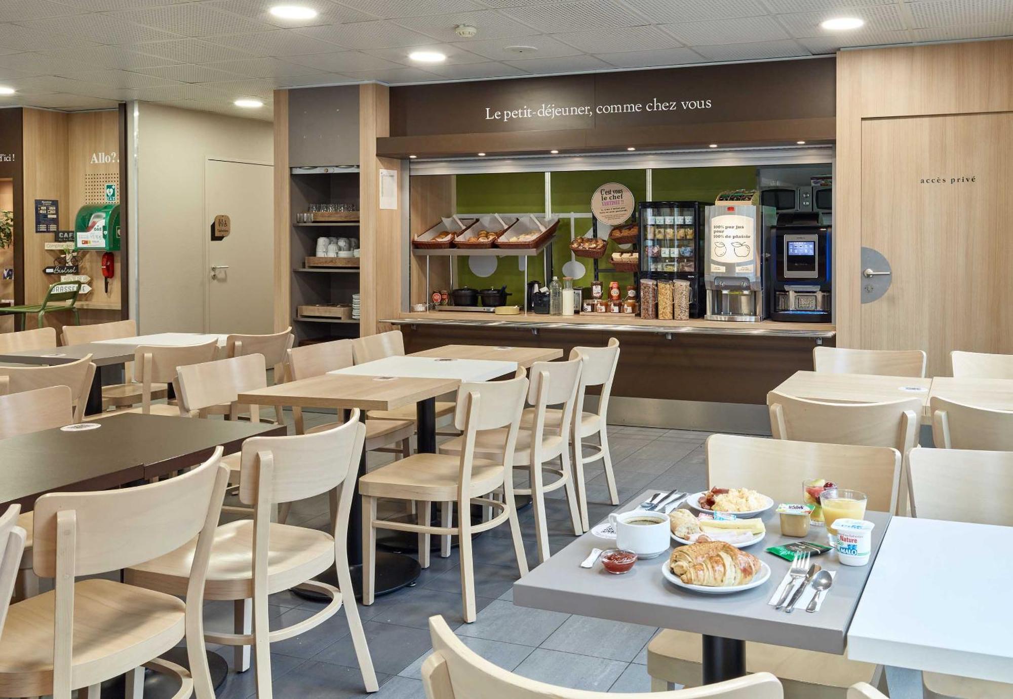 B&B Hotel Orly Chevilly Marche International Buitenkant foto